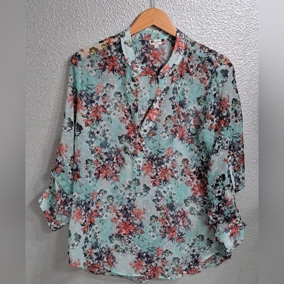 Kut From The Kloth Sheer Floral Tunic  Size M - Picture 7 of 8